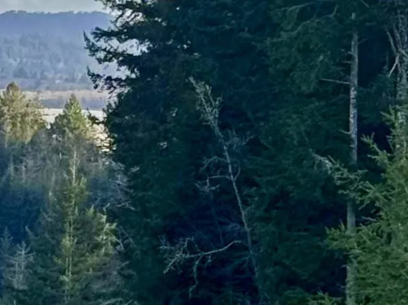 0 E Bay Rd, Coos Bay, OR 97420