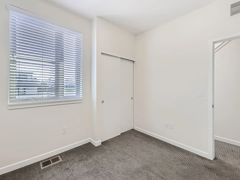 2848 W 24th Ave #4 — Photo 20