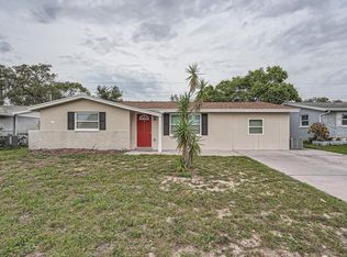 5429 Flora Ave, Holiday, FL 34690