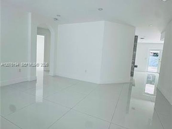 5th image of 13362 SW 282nd St #13362