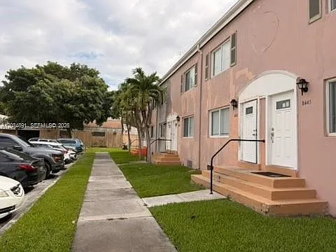 8447 NW 4th Ave #8447 — Photo 9