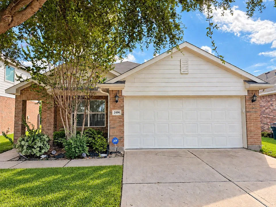 2406 Blue Reef Dr