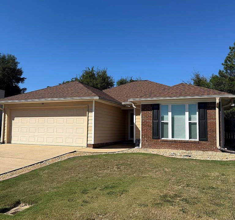 1st image of 64 Brentwood Dr