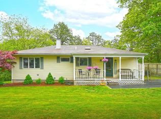 159 10th Ave, Holtsville, NY 11742