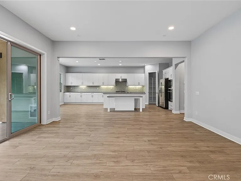 755 E Orange Blossom Way — Photo 26