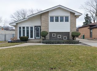 15523 University Ave, Dolton, IL 60419