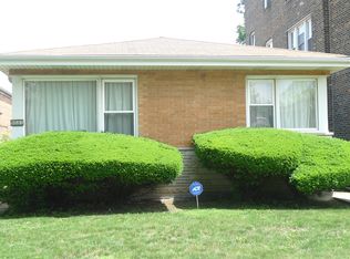 9031 S Blackstone Ave, Chicago, IL 60619