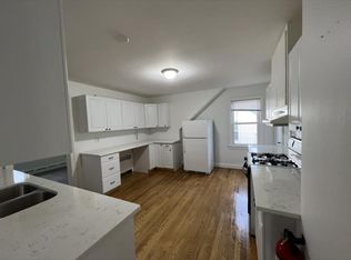 83 E Somerset St #2, Raritan, NJ 08869