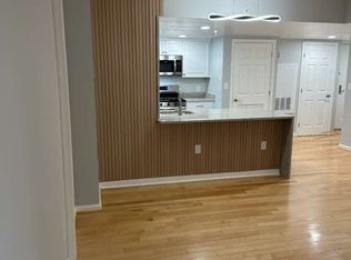 11710 Old Georgetown Rd APT 207, North Bethesda, MD 20852