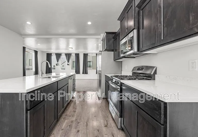 407 S Meadow Garden Rd — Photo 9