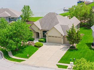 1205 Thompson Cir, Raymore, MO 64083