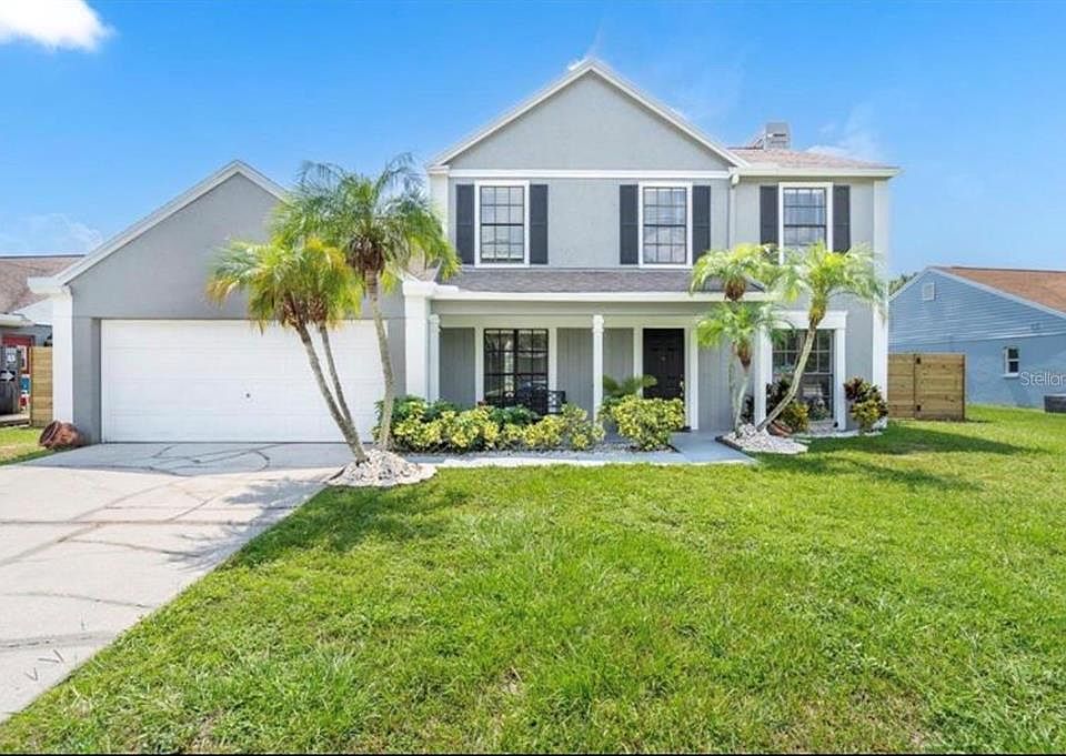 1st image of 16208 Pebblebrook Dr