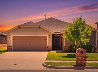 2205 Scarlet Ln, El Reno, OK 73036