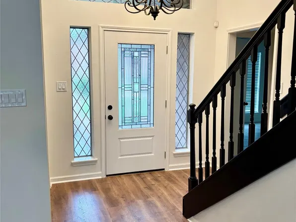11423 Canyon Trail Dr, Houston, TX 77066