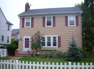 37 President St, New Rochelle, NY 10801