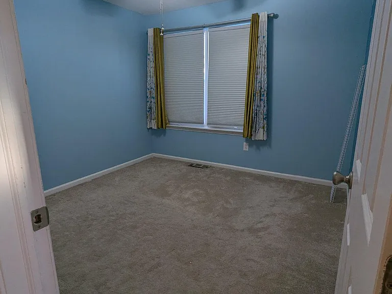 4 Tether Cir — Photo 12