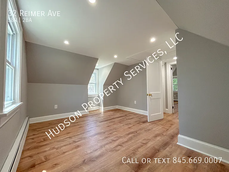 32 Reimer Ave — Photo 10