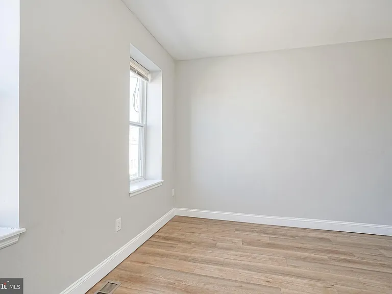 3037 Tulip St — Photo 26