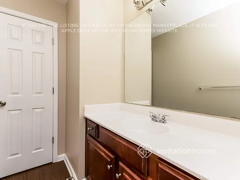 2429 Napa Valley Dr — Photo 17