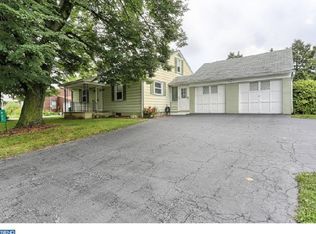 923 Pine Hill Rd, Lititz, PA 17543