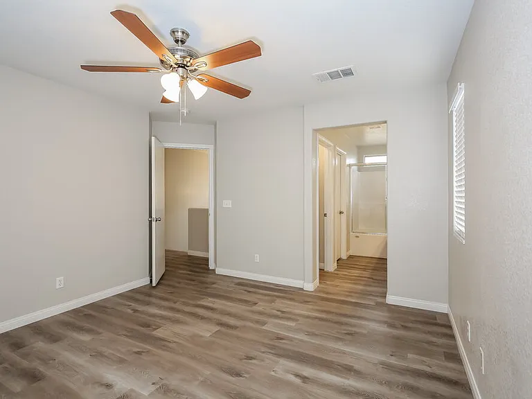 2506 Ability Ct — Photo 8