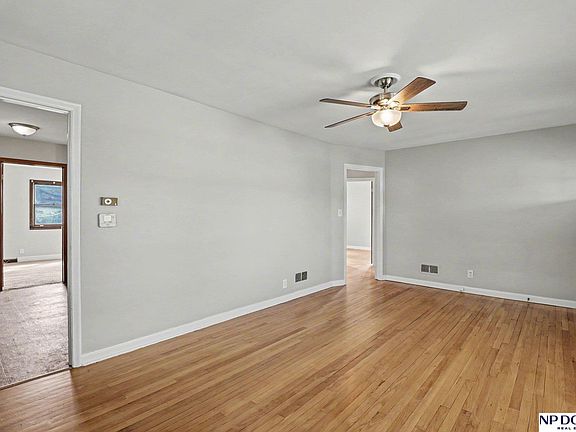4th image of 4409 S 42nd Ave