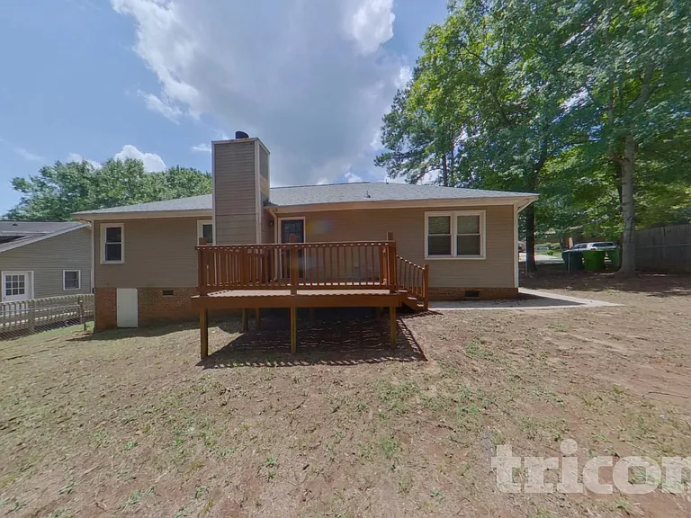 216 Netherland Dr — Photo 18