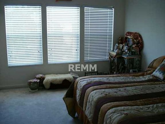 5th image of 2568 Galliano Cir