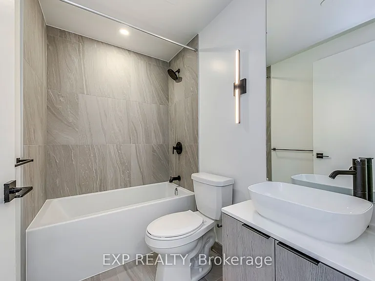 1185 Dupont St #2006 — Photo 21