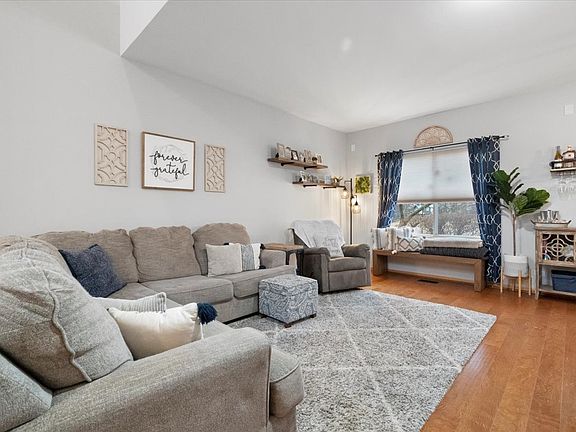 3rd image of 65 E Haines Dr