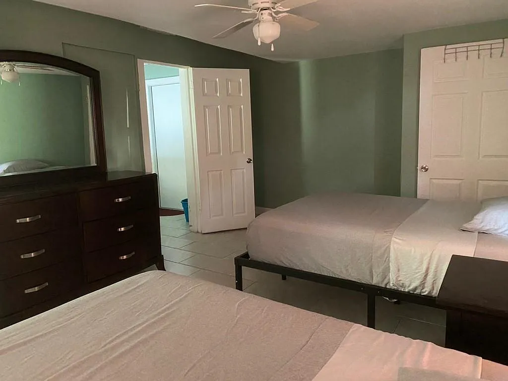 3 bed, 1500 sqft, $3,000 — Photo 4