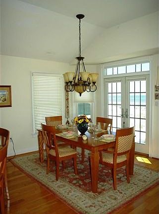 5th image of 4639 Central Ave #2
