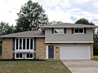 6188 Melshore Dr, Mentor, OH 44060