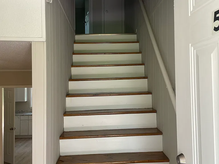 508 S Douglas Ave #A — Photo 2