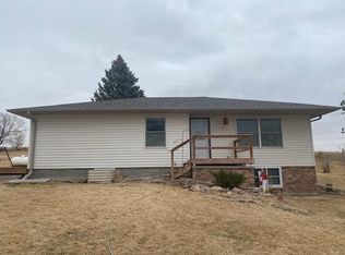 78122 465th Ave, Litchfield, NE 68852