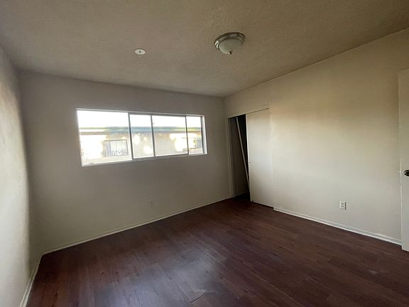 5th image of 834 W Duarte Rd #3ae8c61a7