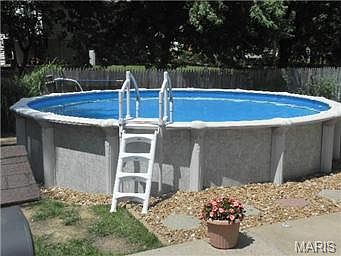 4th image of 2927 Clanfield Dr