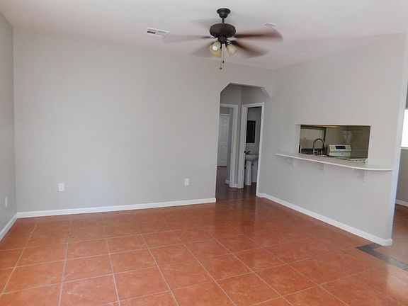 5th image of 8124 W Orangewood Ave