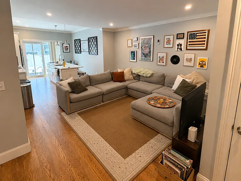 162 O St #1 — Photo 1