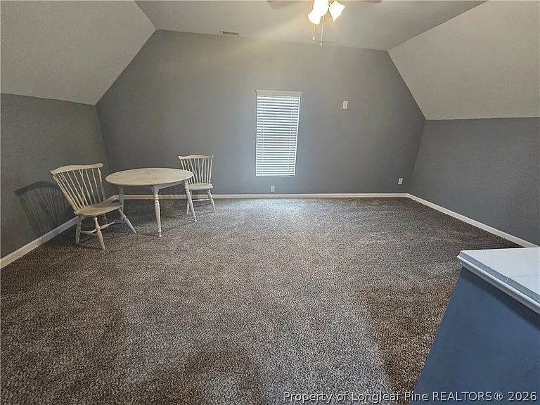 305 Bedfordshire Pl — Photo 40