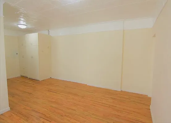 Rented by Compass | media 4