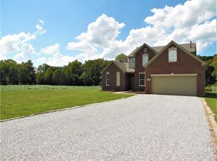 5844 Volunteer Ln, Martinsville, IN 46151