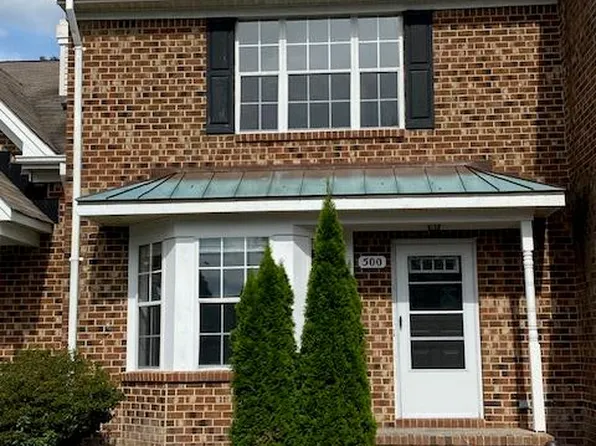 500 Deal Island Ct, Chesapeake, VA 23322