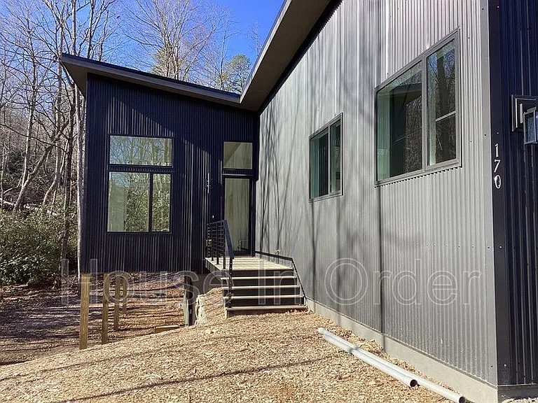 170 Mountain Laurel Ln — Photo 10