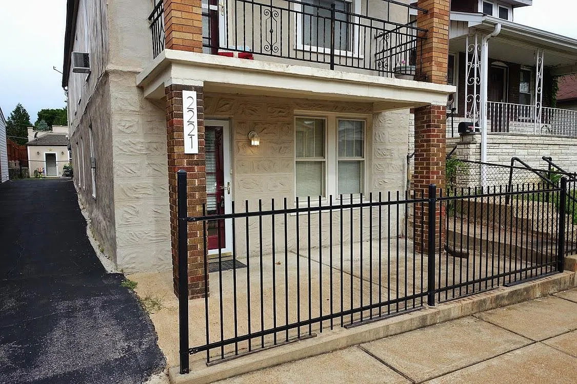 1 bed, 1000 sqft, $1,100 — Photo 1