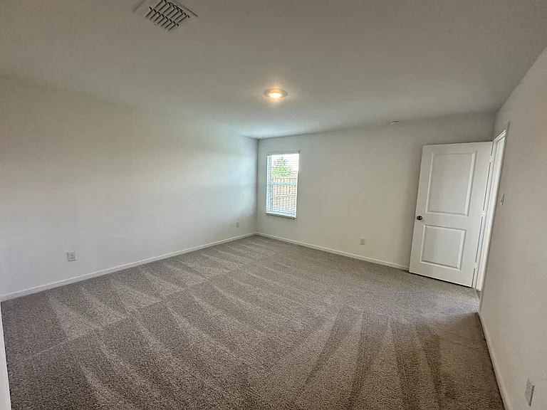 1601 Elliott Rd — Photo 9