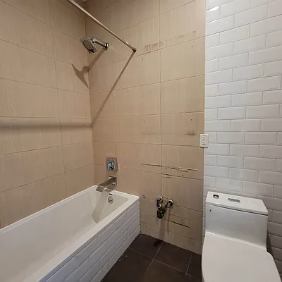 Rented by Yup Realty LLC | media 31