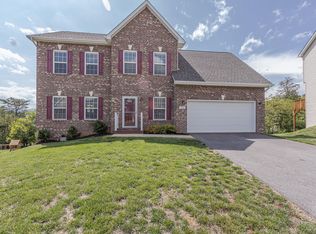 209 Edgemere Dr, Salem, VA 24153