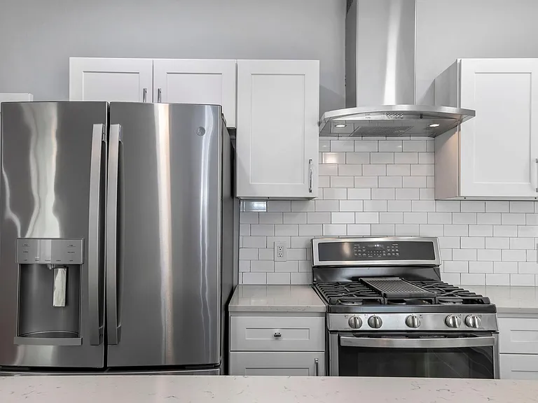 1310 Riggs St NW — Photo 11