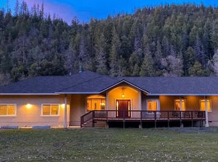 341 River Ranch Frontage Rd, Douglas City, CA 96024